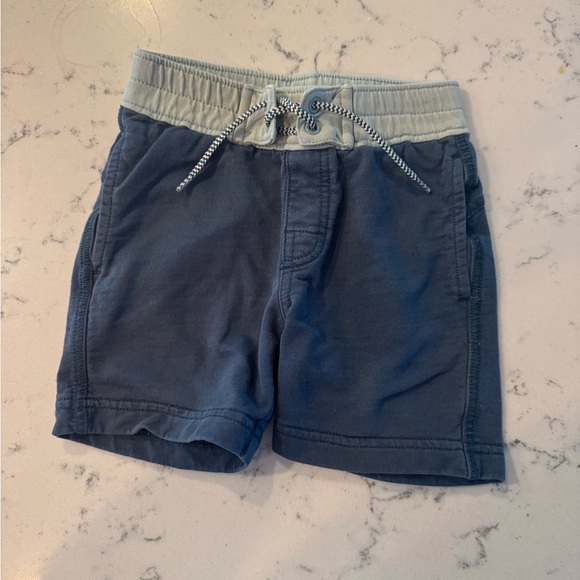 TEA COLLECTION BOYS Blue Shorts 12-18 mos - Picture 1 of 5